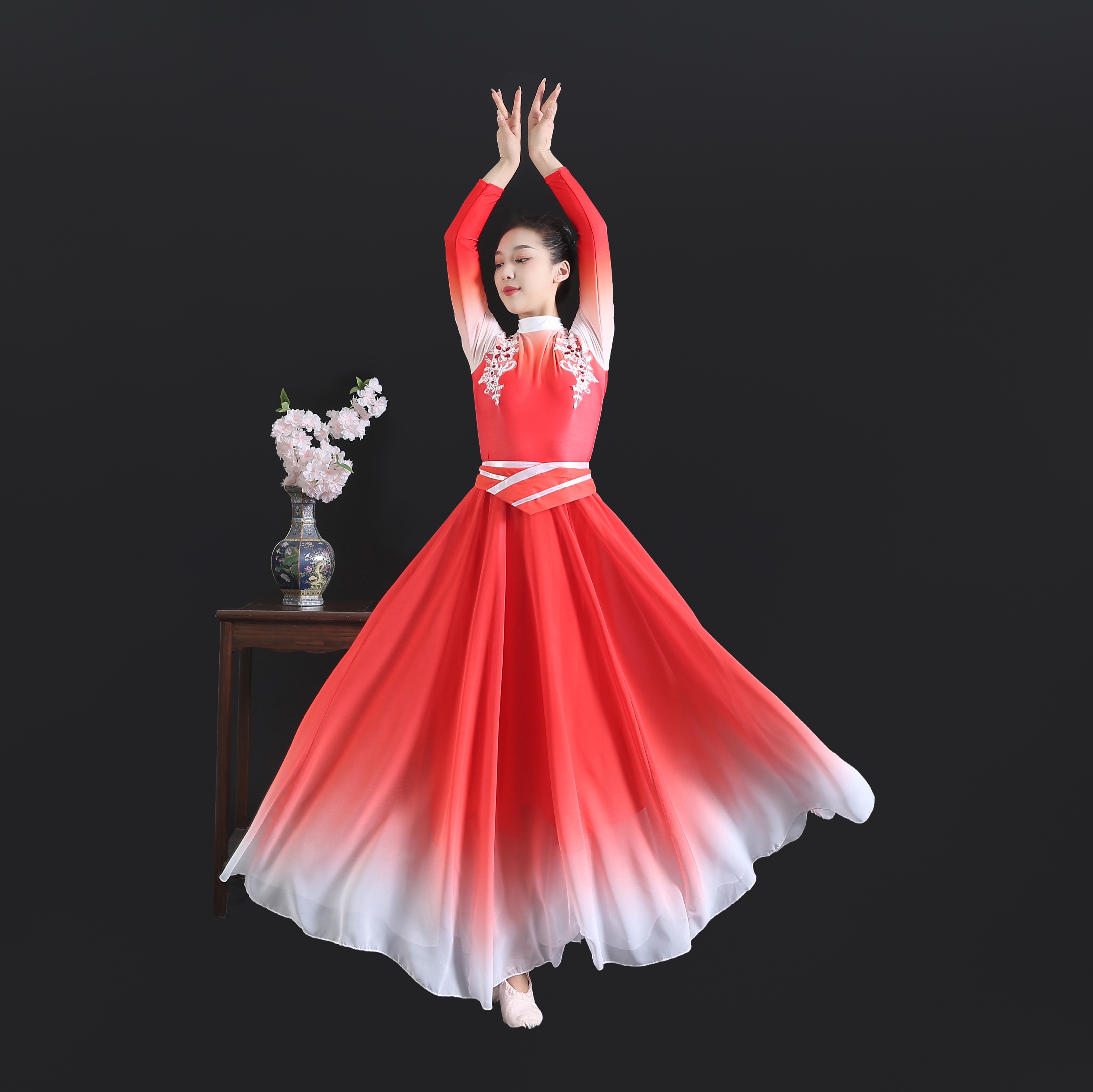 新款盛开舞蹈服装大摆裙演出服夏辉同款灯火里的中国舞台表演服